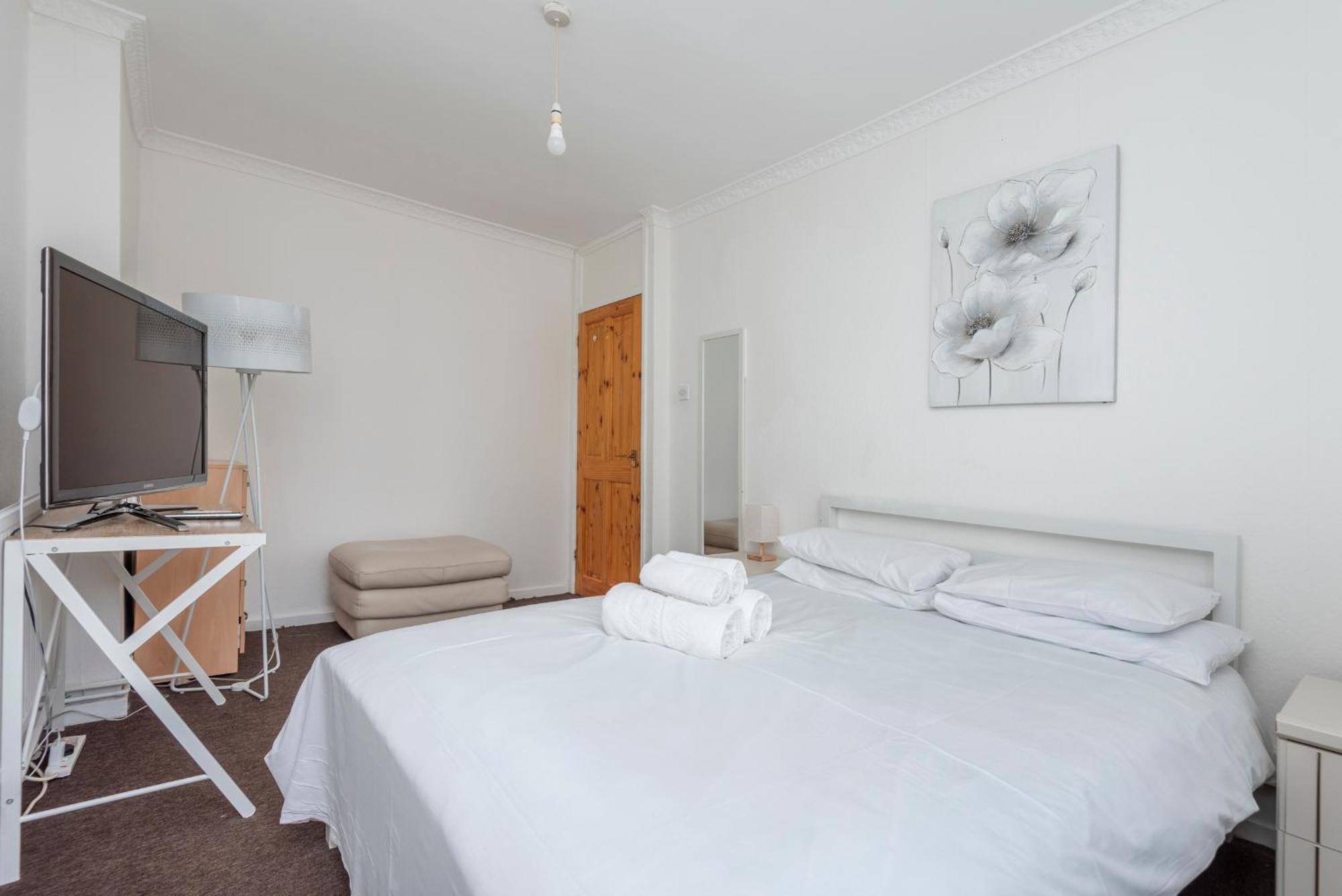 Entire 3 Bedroom Luxury Apartment In London With Private Balcony Екстер'єр фото